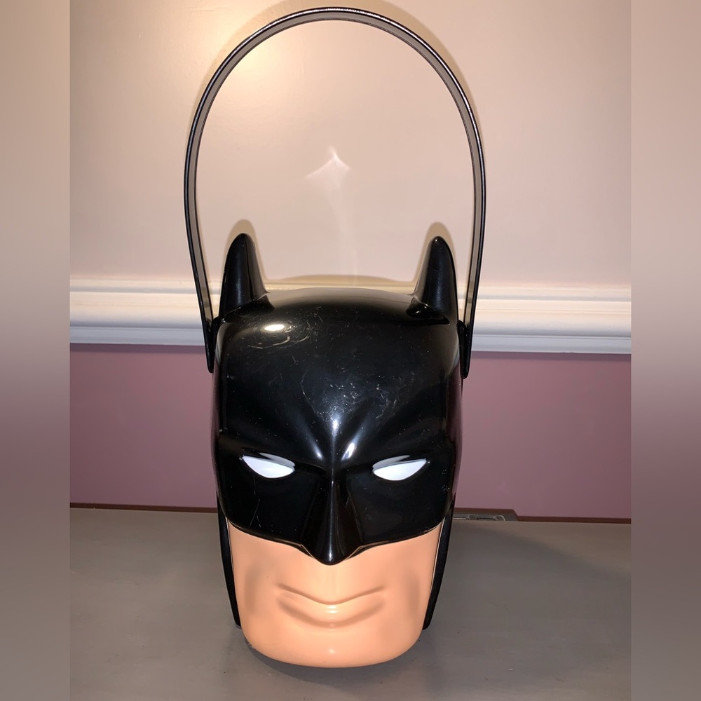 DC Comic BATMAN vintage, Halloween candy bucket